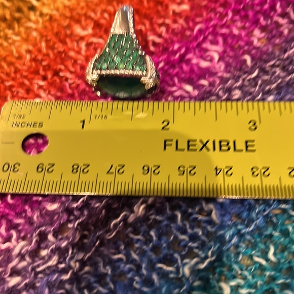 Judith Ripka Sterling Monaco Green Goddess Ring with emeralds. - Picture 8 of 9